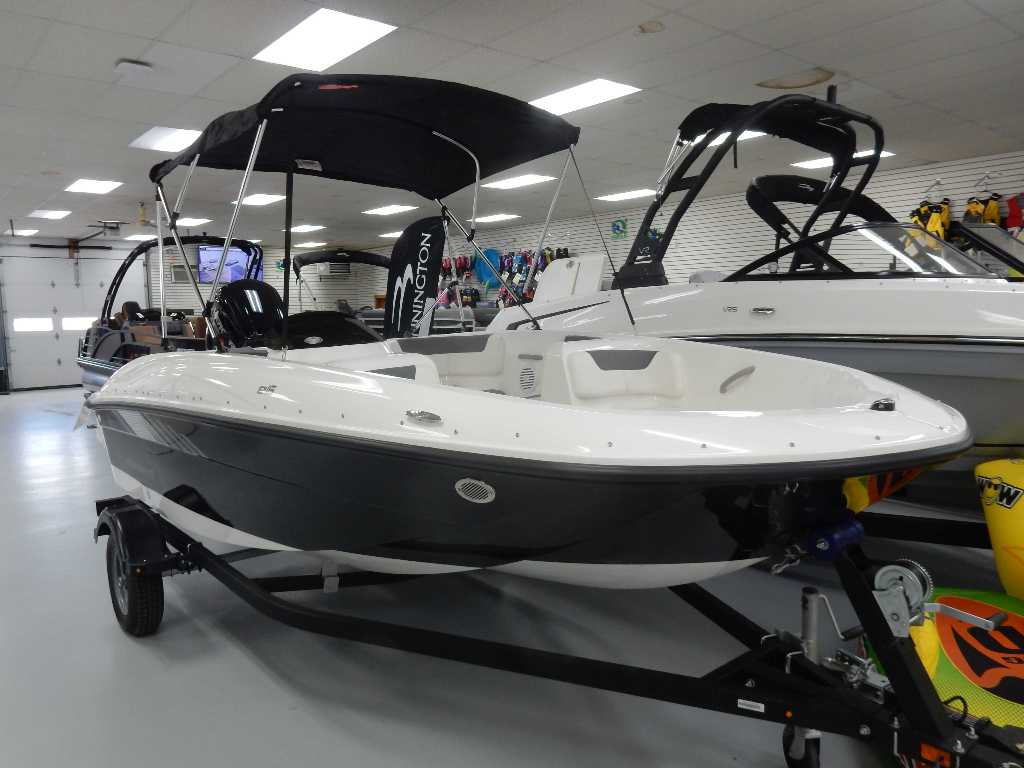 2026 Bayliner E16LE