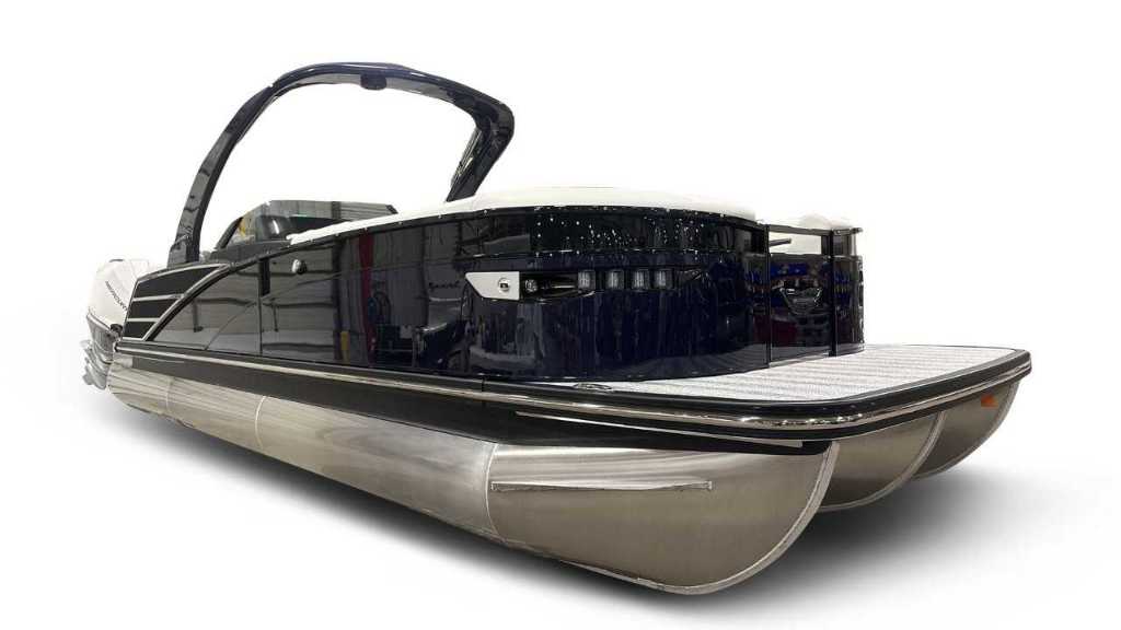 2026 Bennington 27RXFBWAT2 - Twin V8 - Joystick - NEW RX - NEW Windshield