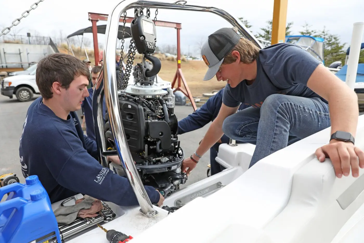 job marine technician