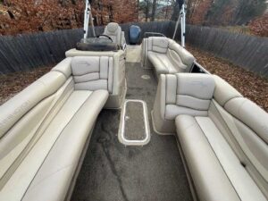 2012 Bennington 2575 RCW