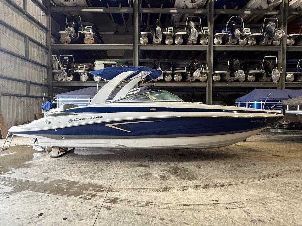 2022 Crownline 290 SS - Arch - Windlass - BLOWOUT!!!
