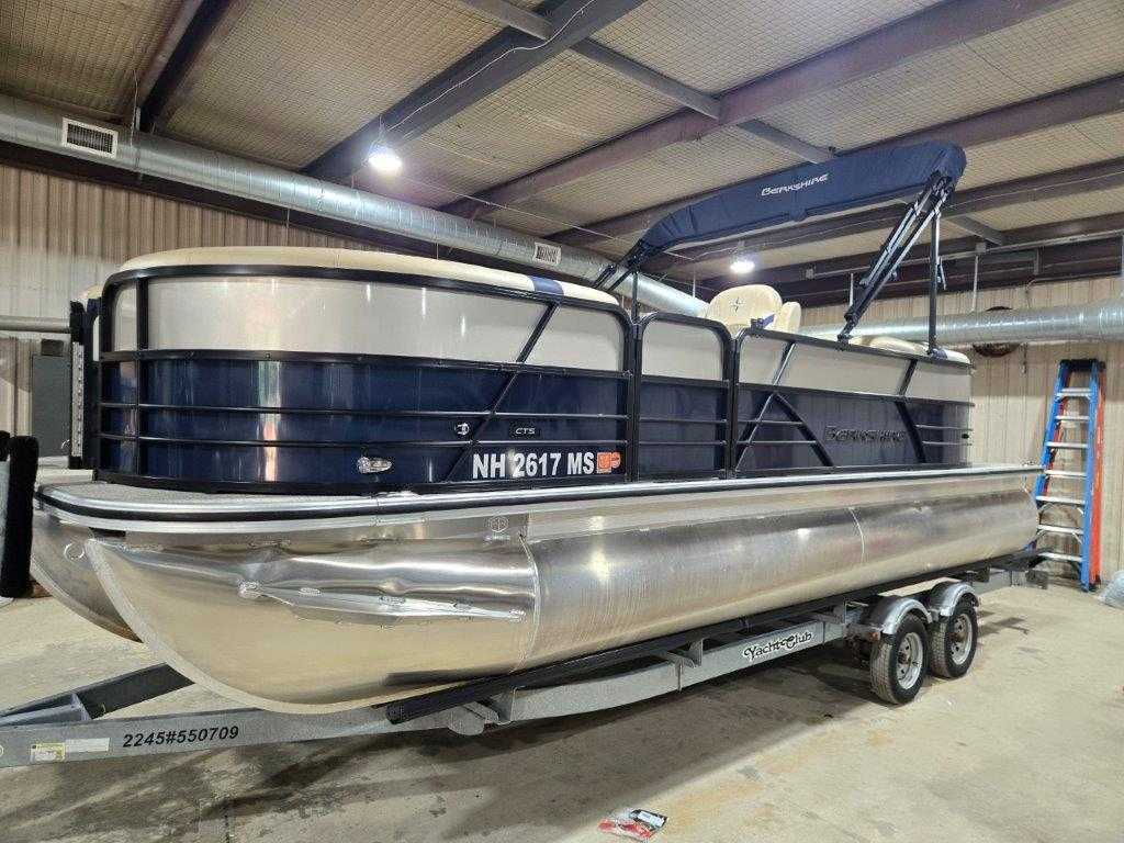 2022 Berkshire CTS22