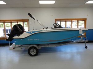 2026 Bayliner M17