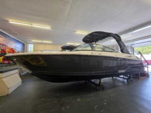 2026 Monterey 278SS-Arch-Windlass